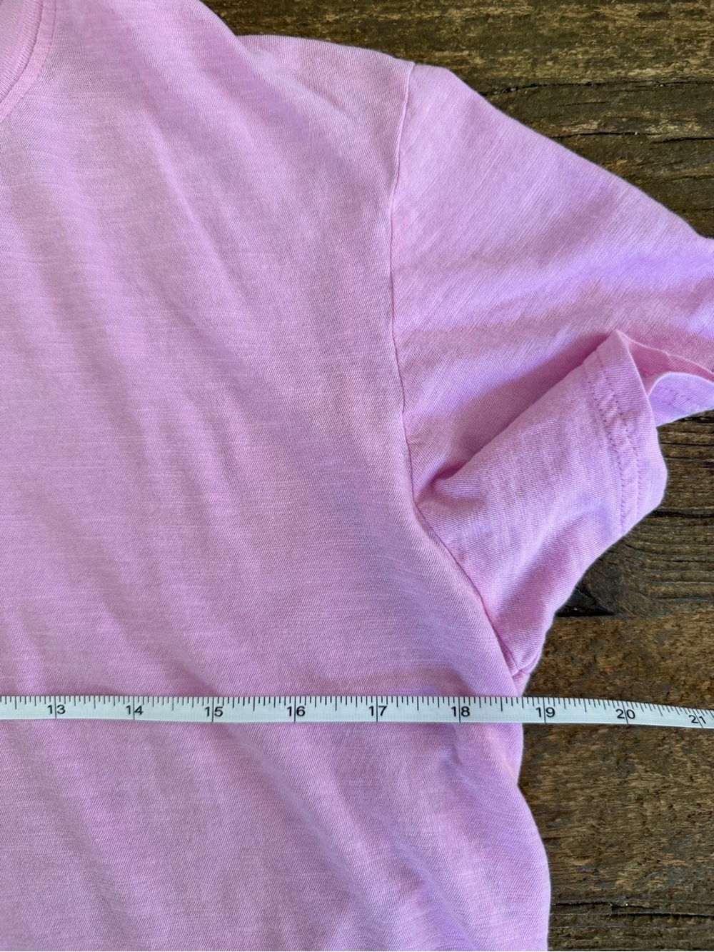 Pact Lightweight Short-Sleeved Side Slits Tee Size S - Picture 6 of 6